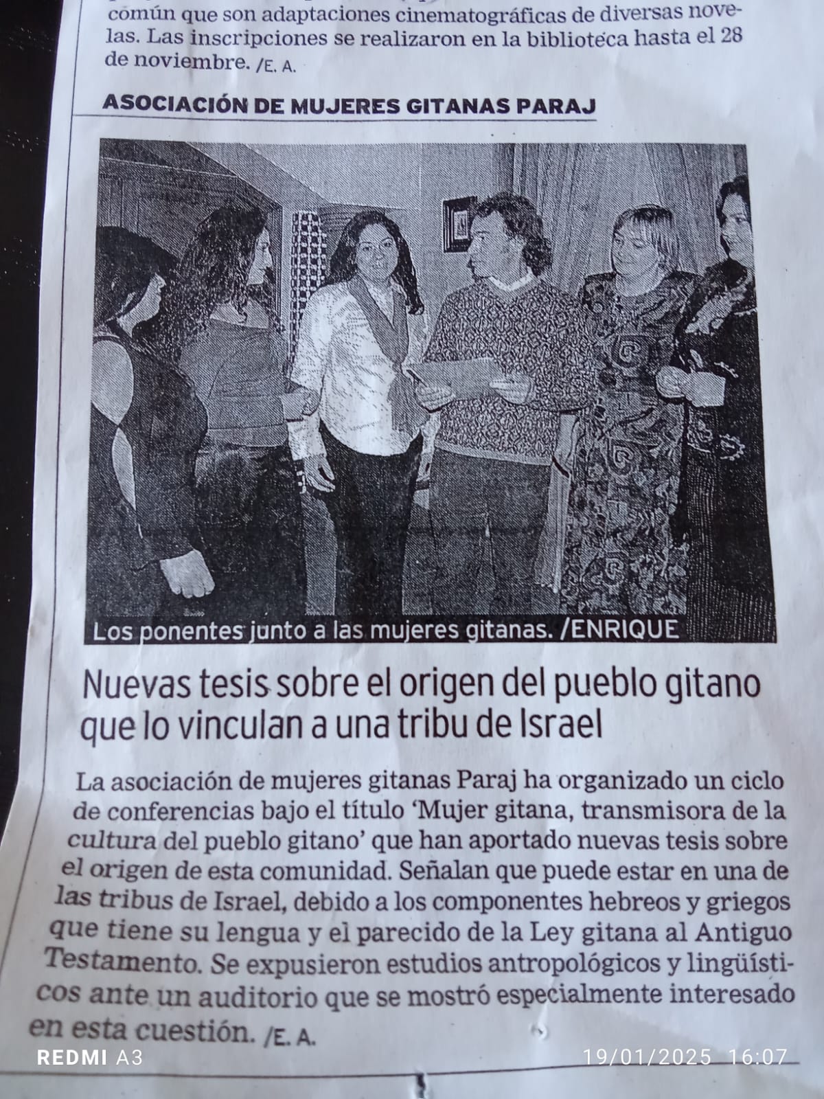 Newspaper clipping about a conference on theories of Roma origins